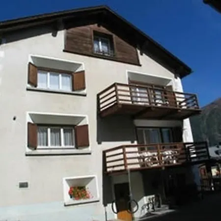 Chesa Talvo Apartament Samedan